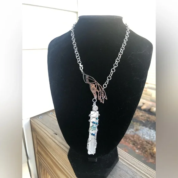 * SOLD * Witchy Hand Selenite Necklace Wire Wrapped - Picture 8 of 13
